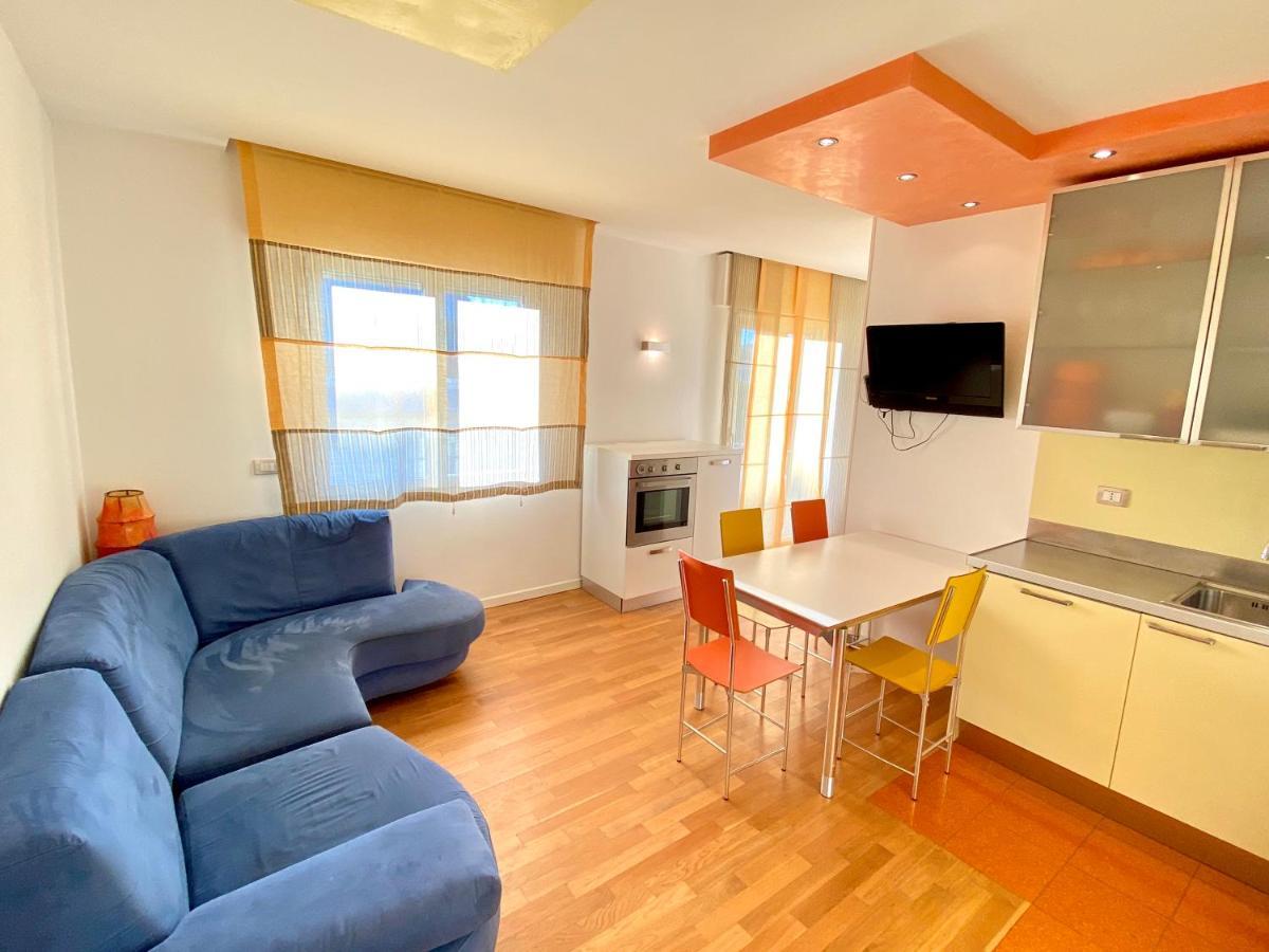 Appartamenti Cristina Carraro Immobiliare - Family Apartments Lido di Jesolo Exterior photo
